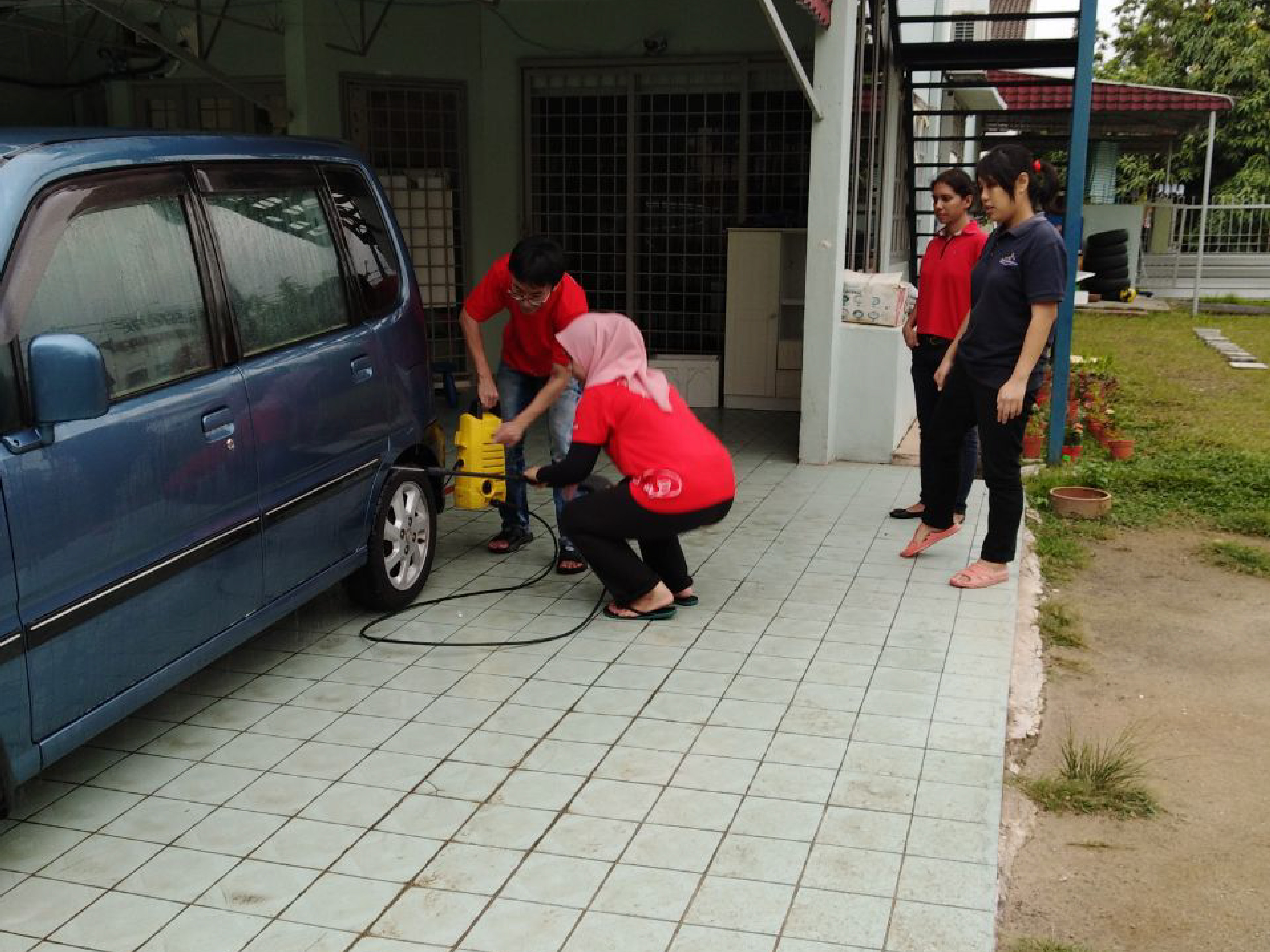 therapists car wash